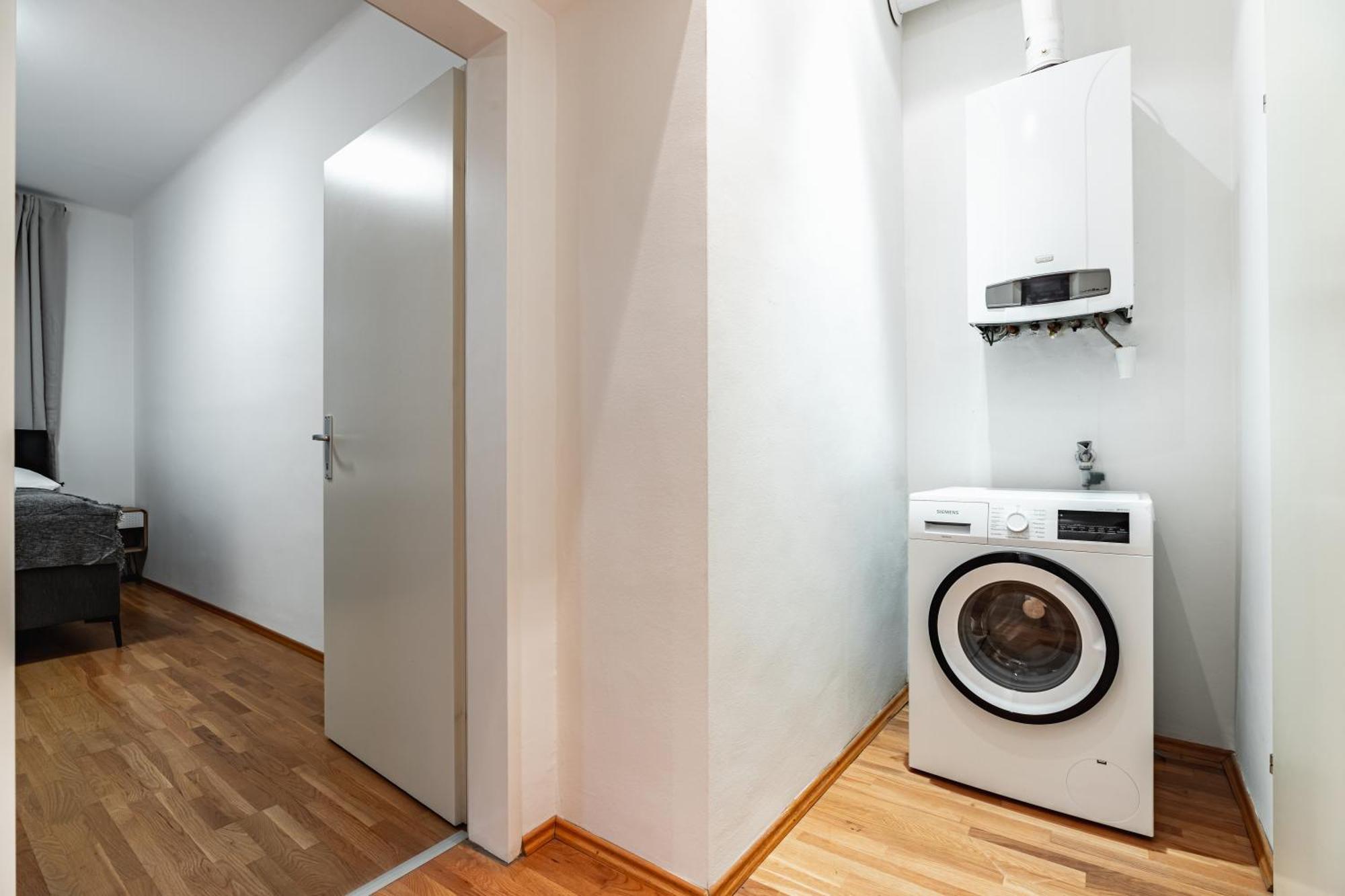 Spacious 3-Room Apt. 15 Min To The City Center Виена Екстериор снимка