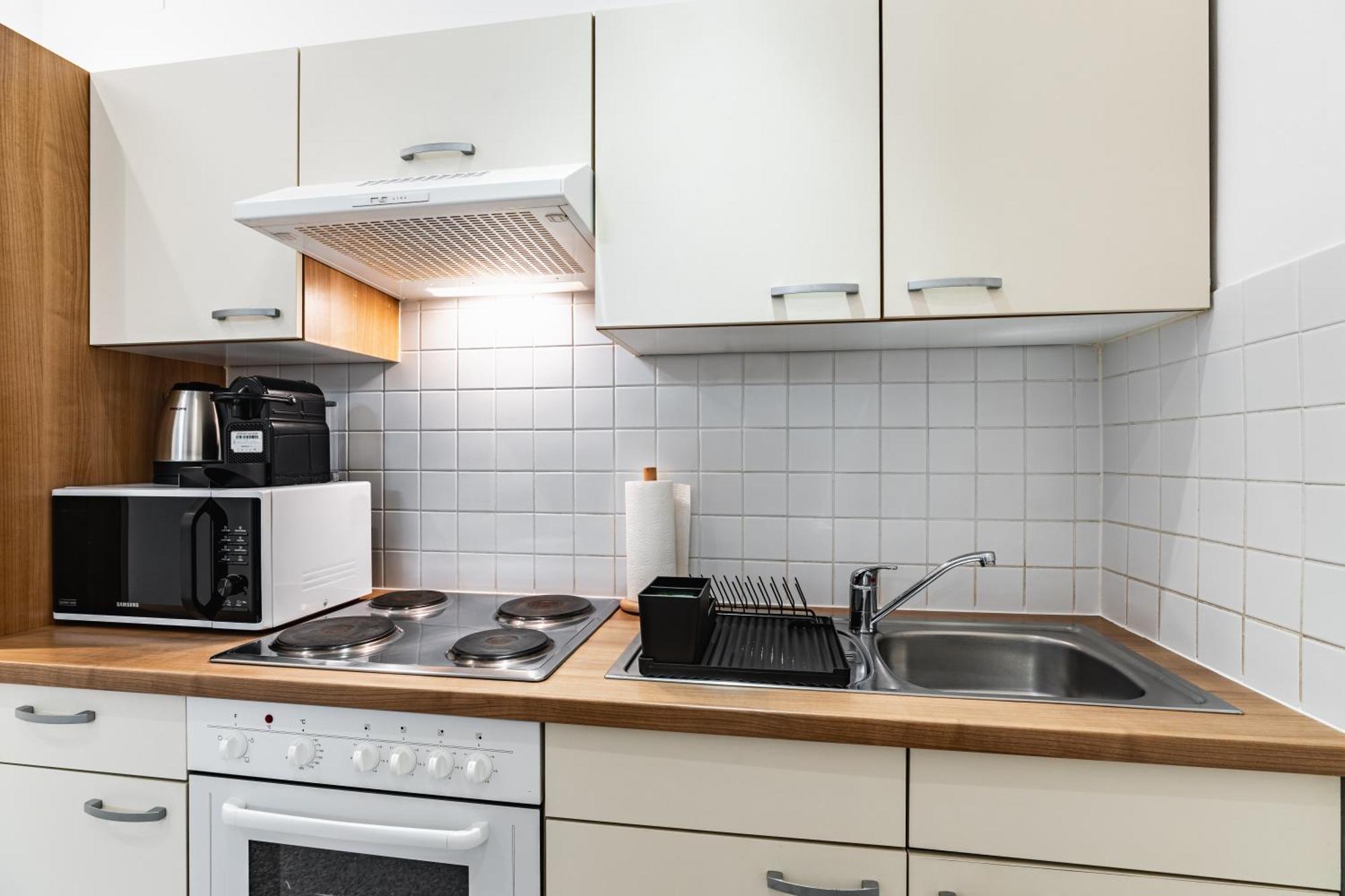 Spacious 3-Room Apt. 15 Min To The City Center Виена Екстериор снимка